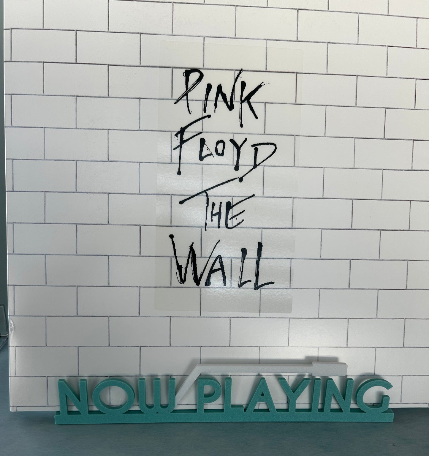 🎶 Now Playing or Now Spinning – 3D Printed Vinyl Record Display Stand